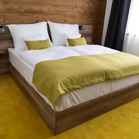 Kristály Konferencia&wellness Szálloda 4*