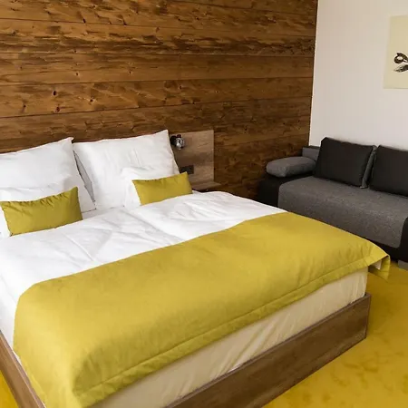 Hotel Kristaly Konferencia & Wellness