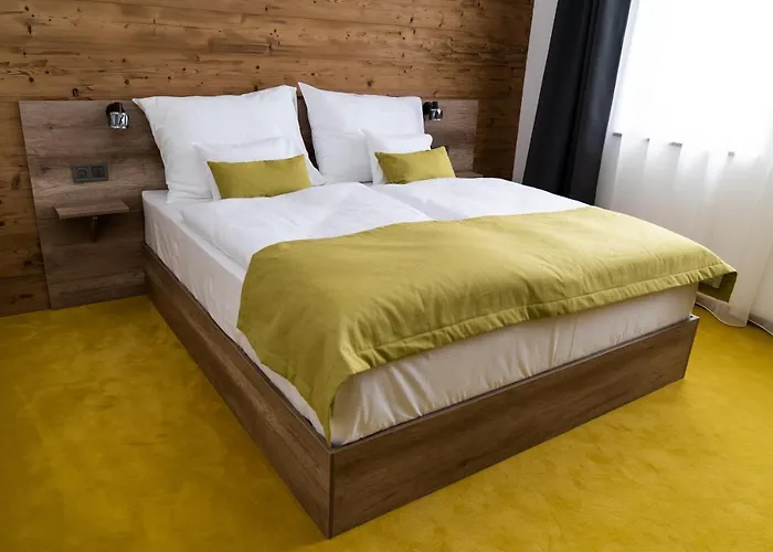 Kristaly Konferencia & Wellness Hotel 4*